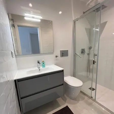 Exclusive For 6 People On The - Front Line - 1st Line Apartment