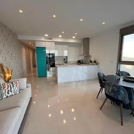 Apartment Exclusive For 6 People On The - Front Line - 1st Line Torrevieja