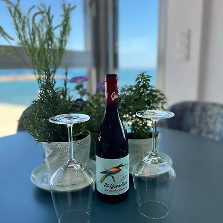 Apartment Exclusive For 6 People On The - Front Line - 1st Line *